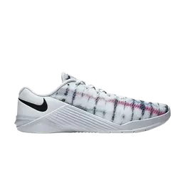 Nike: Белые кроссовки 
