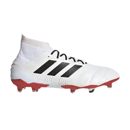Adidas: Белые кроссовки  Predator