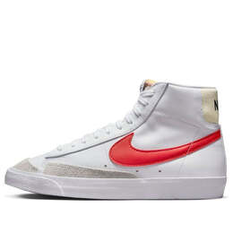 Nike: Белые кроссовки  Blazer Mid 77 Vintage