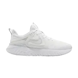 Nike: Белые кроссовки 