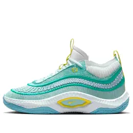 Nike: Зелёные кроссовки 