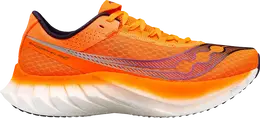 Saucony: Оранжевые кроссовки  Endorphin Pro