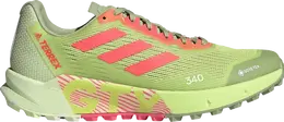 Adidas: Зелёные кроссовки  Terrex