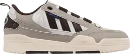 Adidas: Светлые кроссовки 
