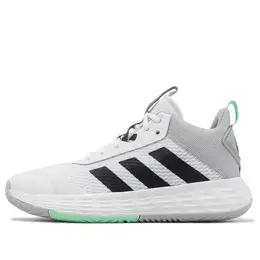 Adidas: Белые кроссовки 