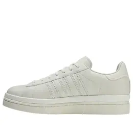 Adidas: Белые кроссовки 
