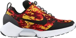 Nike: Красные кроссовки 