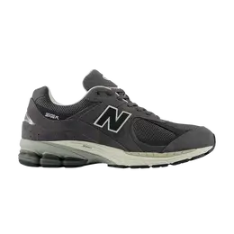 New Balance: Серые кроссовки  2002R