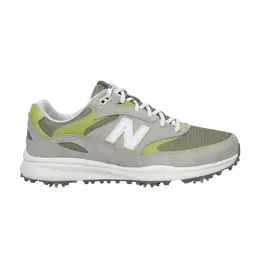 New Balance: Серые кроссовки 