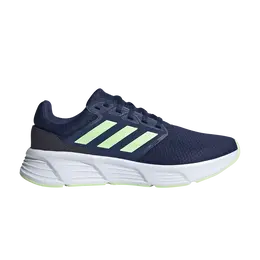 Adidas: Тёмные кроссовки 