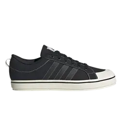 Adidas: Чёрные кроссовки  Bravada