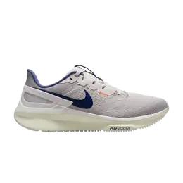 Nike: Светлые кроссовки  Air Zoom