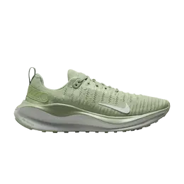 Nike: Зелёные кроссовки 