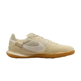 Nike: Тёмные кроссовки 