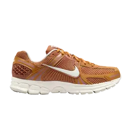 Nike: Коричневые кроссовки  Air Zoom