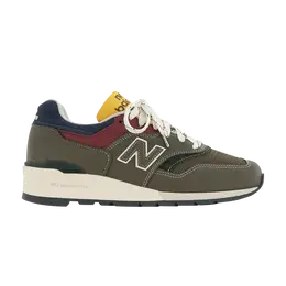 New Balance: Тёмные кроссовки  997