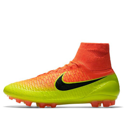 Nike: Красные кроссовки 