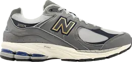 New Balance: Серые кроссовки  2002R
