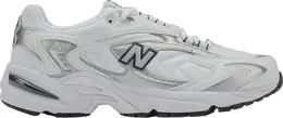 New Balance: Серебристые кроссовки  725