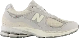 New Balance: Серые кроссовки  2002R