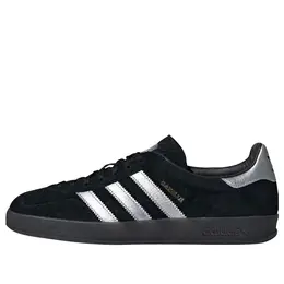 Adidas: Чёрные кроссовки 