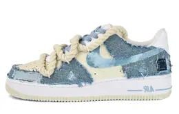 Nike: Яркие кроссовки  Air Force 1