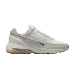 Nike: Бежевые кроссовки  Air Max