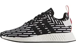 Adidas: Чёрные кроссовки  Originals NMD R2