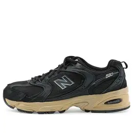 New Balance: Чёрные кроссовки  530