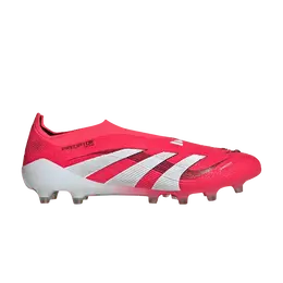 Adidas: Красные кроссовки  Predator