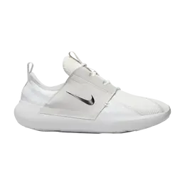 Nike: Белые кроссовки 