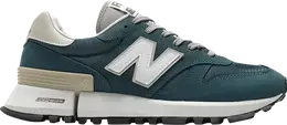 New Balance: Голубые кроссовки  1300