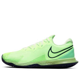 Nike: Зелёные кроссовки  Air Zoom