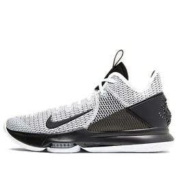 Nike: Белые кроссовки 