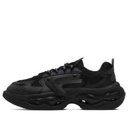 Fila: Чёрные кроссовки  Nebula