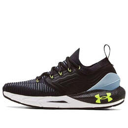 Under Armour: Чёрные кроссовки  HOVR Phantom 2