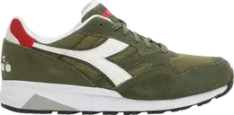 Diadora: Зелёные кроссовки 