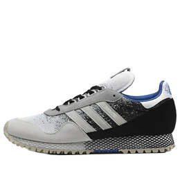 Adidas: Тёмные кроссовки  New York