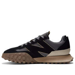 New Balance: Чёрные кроссовки  XC-72