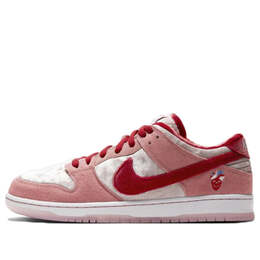 Nike: Розовые кроссовки  SB Dunk Low