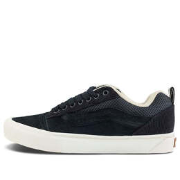 Vans: Чёрные кроссовки 