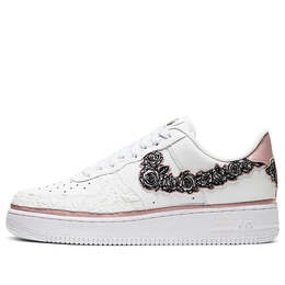 Nike: Белые кроссовки  Air Force 1