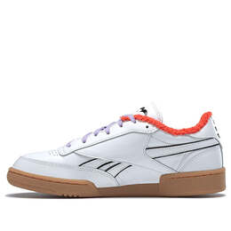 Reebok: Белые кроссовки  Club C Revenge