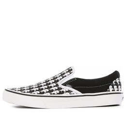 Vans: Белые кроссовки  Classic Slip On