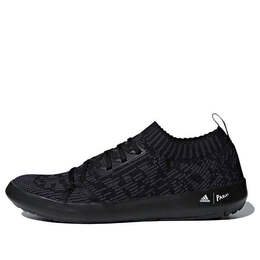 Adidas: Чёрные кроссовки  Parley