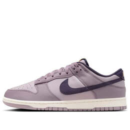 Nike: Светлые кроссовки  Dunk Low