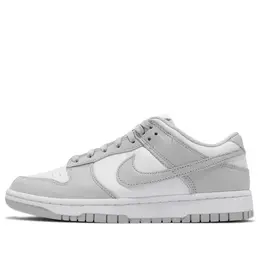 Nike: Белые кроссовки  Dunk Low