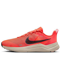 Nike: Яркие кроссовки 