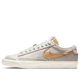 Nike: Светлые кроссовки  Blazer Low 77