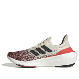 Adidas: Светлые кроссовки  UltraBoost